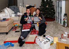 01 20221223 235616 R5-C adj null